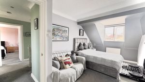 Photo 13- click for photo gallery